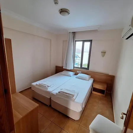 Apartmanhotel Saga *